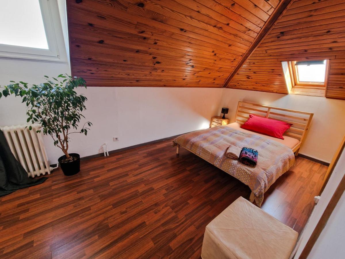 Beautiful Aparment Next To The Border 4 Room แซ็ง-ลุยส์ ภายนอก รูปภาพ